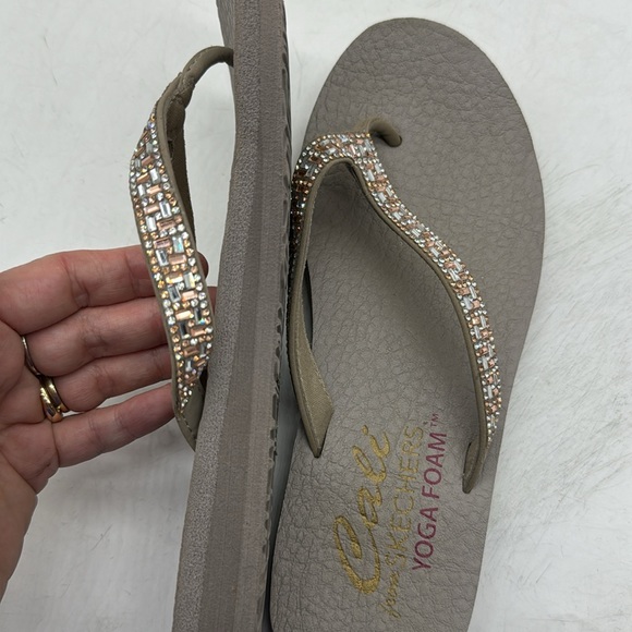Skechers Tan Sandals with Silver Accents - Picture 6 of 8